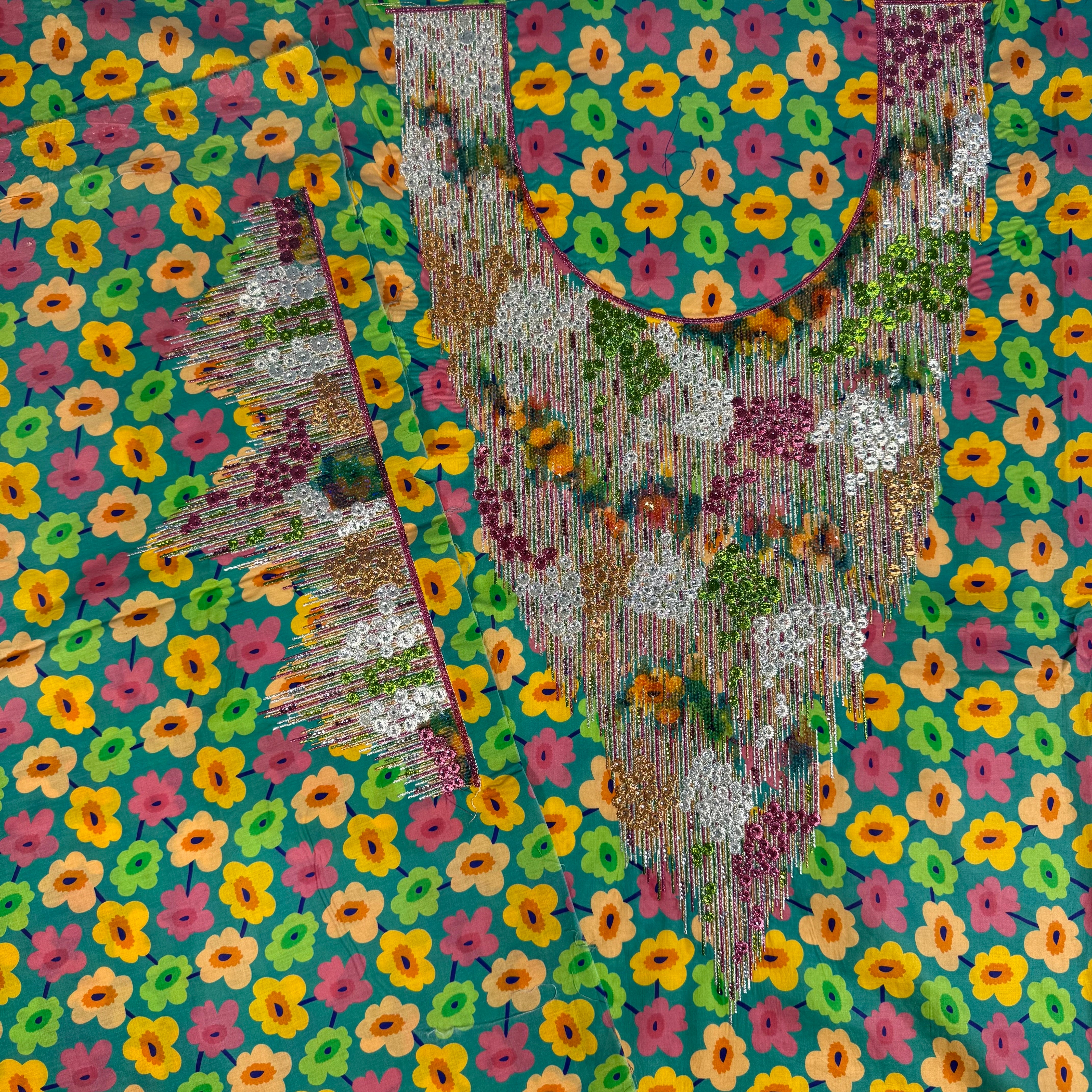 Laser-cut مخور with printed gems
