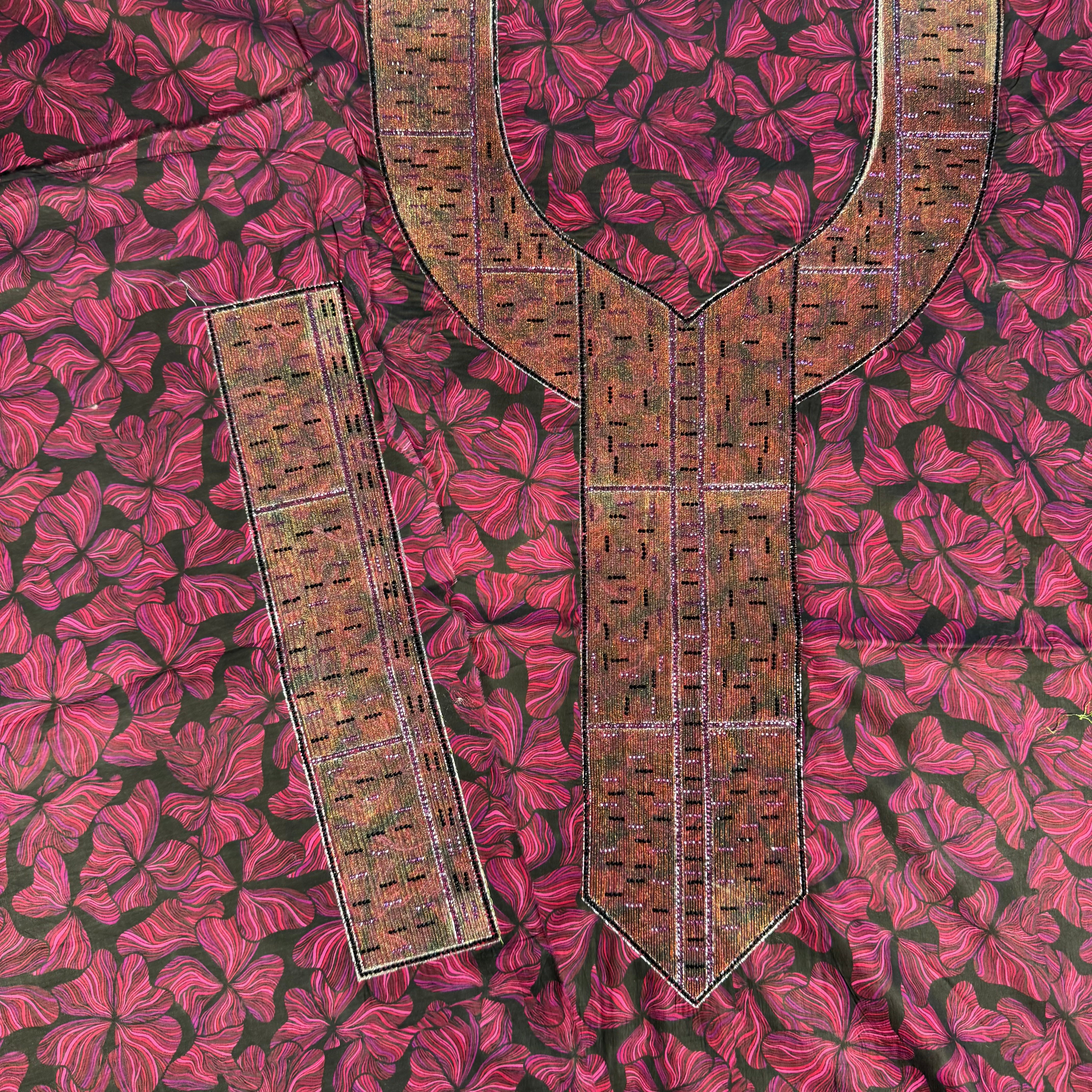 Laser-cut مخور with printed beaded details