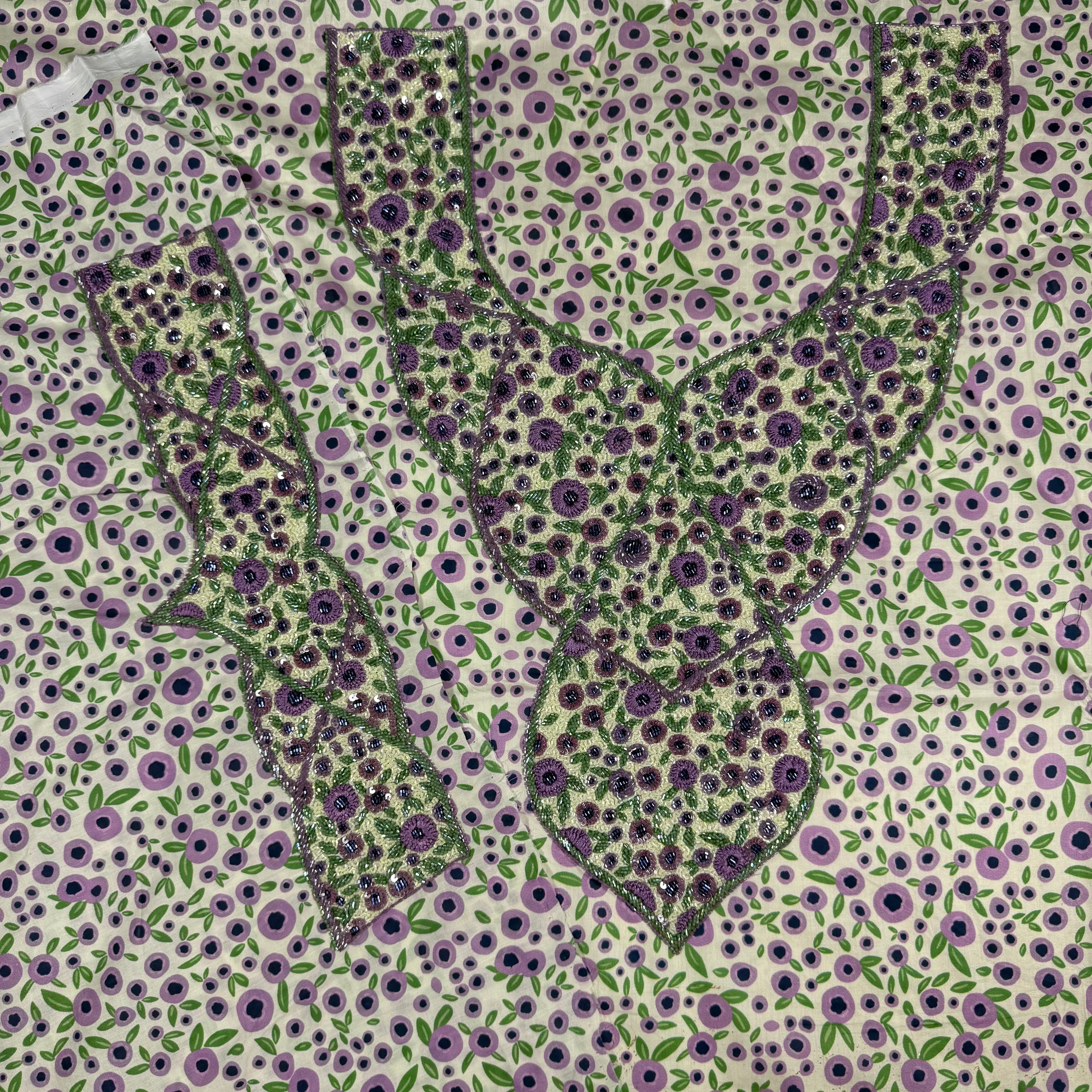 مخور فرنسي شك